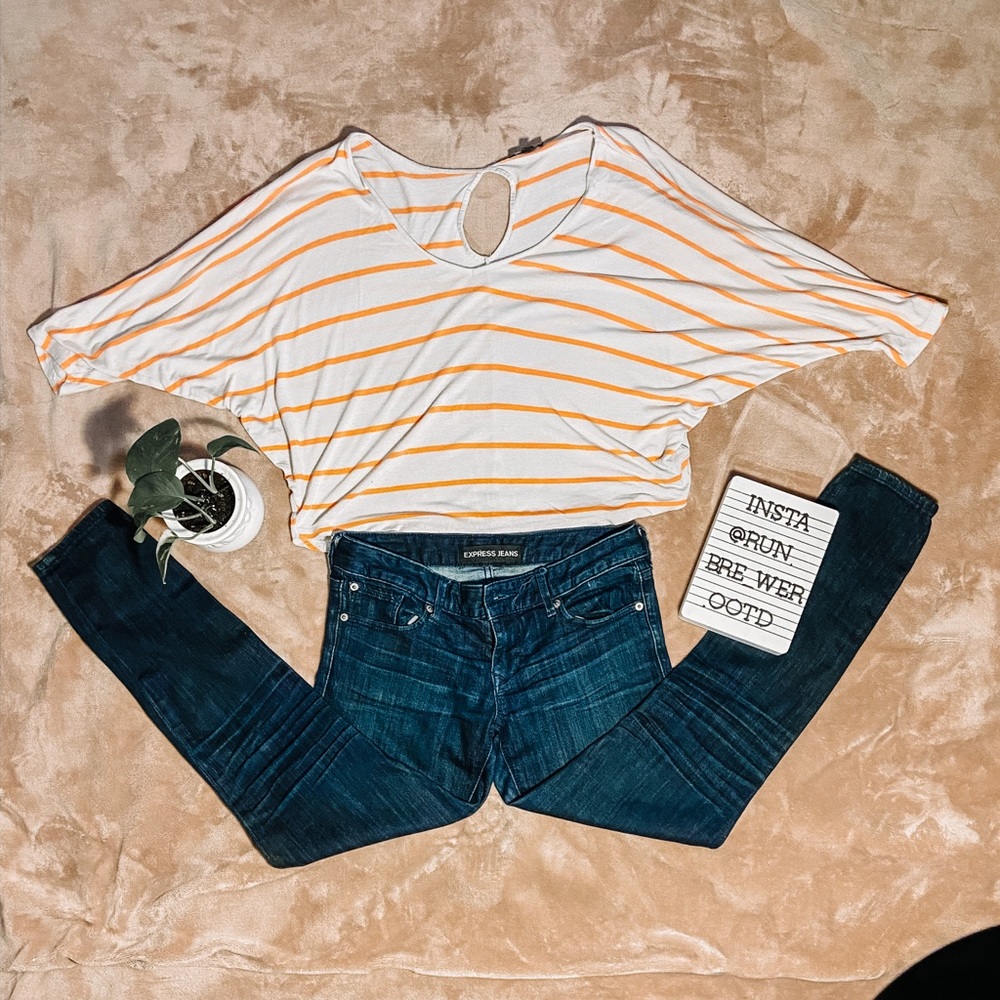 Express batwing crop top